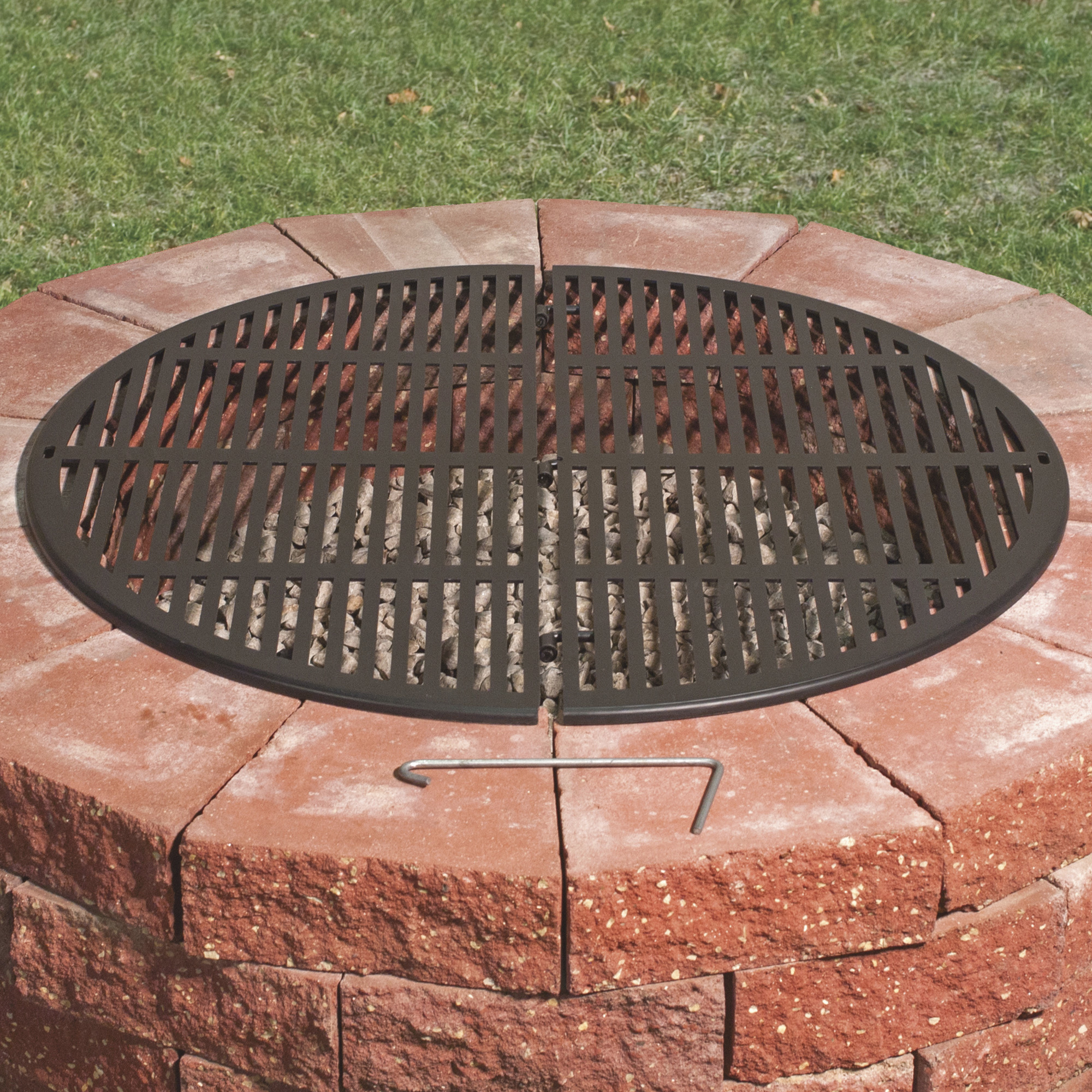 Pilot Rock Round Steel Cooking Grate, 34 1/2in. Diameter, Model# DIG-R35